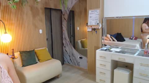 abigailowensss online show from October 18, 2025, 10:16 am