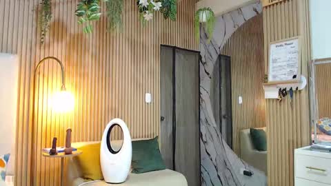 abigailowensss online show from March 5, 2026, 8:38 pm