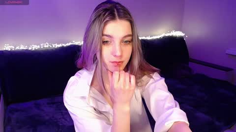 Snapshot of abigailwills chatting on February 25, 2026, 4:49 pm Abigail online show from February 25, 2026, 4:49 pm