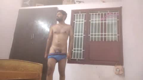 Masturbating boy online show from December 3, 2024, 7:44 pm