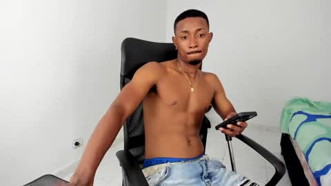 Snapshot of abony_sex69 chatting on March 28, 2026, 4:12 am abony_sex69 online show from March 28, 2026, 4:12 am