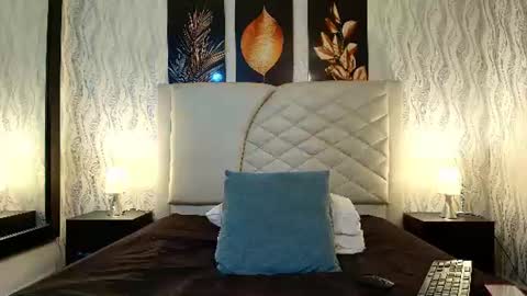  Abrovanel online show from June 19, 2026, 10:13 pm