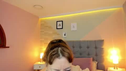 Snapshot of abril_777 chatting on June 11, 2026, 2:53 am Abril 777 online show from June 11, 2026, 2:53 am