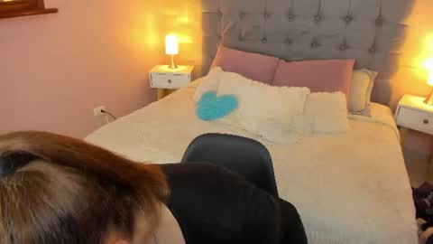 Snapshot of abril_777 chatting on June 28, 2026, 4:57 pm Abril 777 online show from June 28, 2026, 4:57 pm