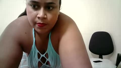 Snapshot of abril__ass chatting on February 26, 2025, 2:03 pm abril__ass online show from February 26, 2025, 2:03 pm