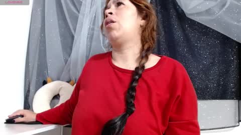 Snapshot of abril_bianchi chatting on February 1, 2025, 2:58 am abril_bianchi online show from February 1, 2025, 2:58 am