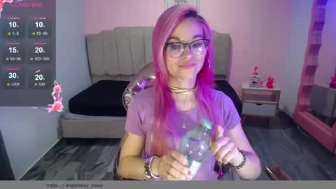 Snapshot of abril_ch_ chatting on October 27, 2025, 10:41 am abril_ch_ online show from October 27, 2025, 10:41 am