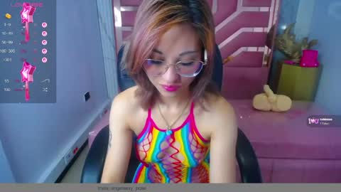 Snapshot of abril_ch_ chatting on May 30, 2026, 12:24 pm abril_ch_ online show from May 30, 2026, 12:24 pm