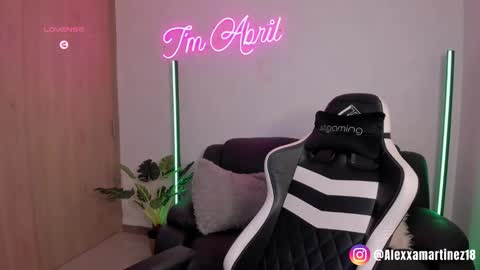 Snapshot of abril_w18 chatting on January 29, 2025, 3:44 am My name is Alexa. Please say hello I like to chat with you. If you have requests please use tip online show from January 29, 2025, 3:44 am