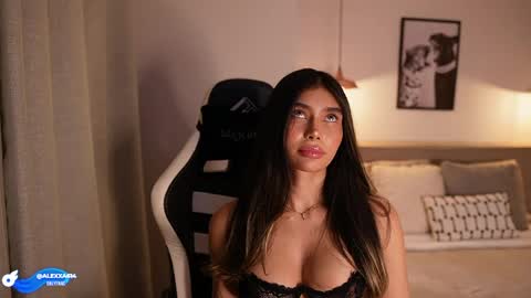 Snapshot of abril_w18 chatting on April 17, 2026, 12:02 am My name is Alexa. Please say hello I like to chat with you. If you have requests please use tip online show from April 17, 2026, 12:02 am