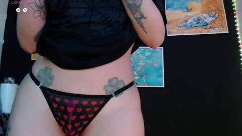 Snapshot of absentavert chatting on February 9, 2026, 12:36 am Absenta vert online show from February 9, 2026, 12:36 am