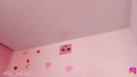 Snapshot of aby_whitee chatting on September 30, 2025, 2:44 pm Aby online show from September 30, 2025, 2:44 pm