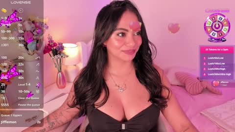 Snapshot of abynanami chatting on January 11, 2025, 11:02 pm Abynanami online show from January 11, 2025, 11:02 pm