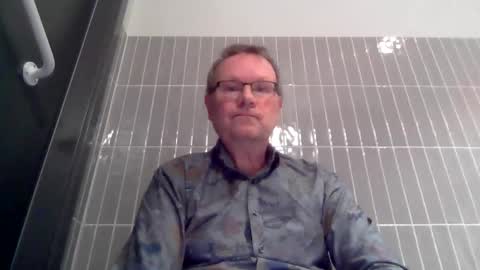 Snapshot of accel4 chatting on January 16, 2026, 8:07 am accel4 online show from January 16, 2026, 8:07 am