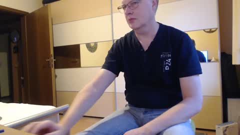 Snapshot of ach471 chatting on January 11, 2025, 7:39 am ach471 online show from January 11, 2025, 7:39 am