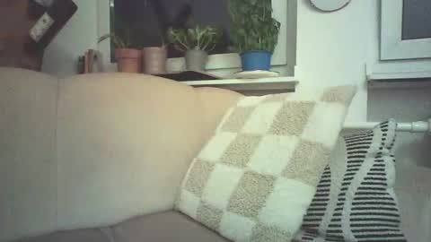 achix2704 online show from June 18, 2026, 9:19 pm