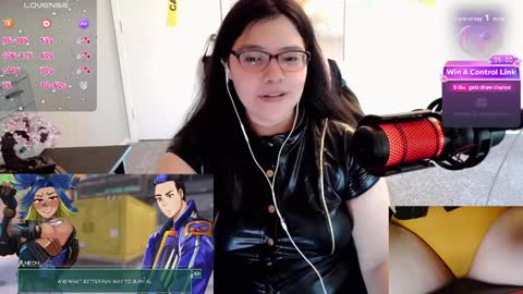 Snapshot of achubbygummy chatting on April 10, 2026, 10:14 pm AChubbyGummy online show from April 10, 2026, 10:14 pm
