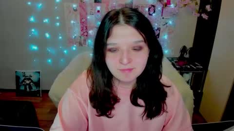 Kate online show from April 29, 2026, 12:05 am