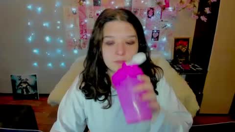 Snapshot of acid_kate chatting on June 15, 2026, 12:13 am Kate online show from June 15, 2026, 12:13 am