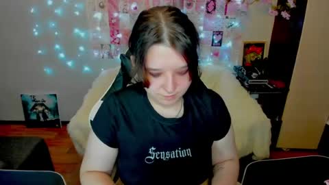 Snapshot of acid_kate chatting on July 14, 2026, 2:05 am Kate online show from July 14, 2026, 2:05 am