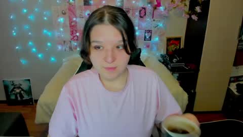 Snapshot of acid_kate chatting on July 14, 2026, 11:32 pm Kate online show from July 14, 2026, 11:32 pm