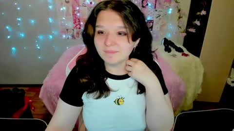 Snapshot of acid_kate chatting on August 1, 2026, 11:36 pm Kate online show from August 1, 2026, 11:36 pm