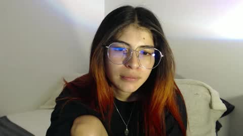 Kat miau online show from October 5, 2025, 1:15 am