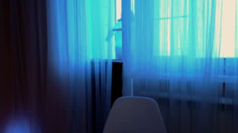 Snapshot of actavia_rose chatting on December 16, 2024, 8:52 am my inst love inside 17 online show from December 16, 2024, 8:52 am