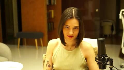 Snapshot of adagrand chatting on December 18, 2025, 12:44 pm Ada online show from December 18, 2025, 12:44 pm