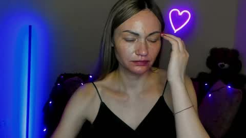 Snapshot of adalina_teacher chatting on May 11, 2026, 4:04 pm Adalina online show from May 11, 2026, 4:04 pm