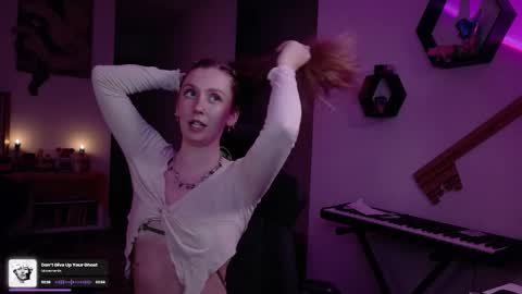 Snapshot of adalinarae chatting on December 14, 2025, 10:58 pm Adalina Rae online show from December 14, 2025, 10:58 pm