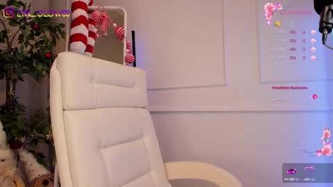 Adalyn online show from December 5, 2024, 12:44 pm