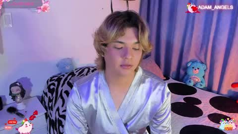 ADAM ANGELS independent model online show from April 28, 2026, 10:37 pm