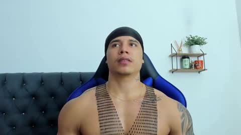 adam boss online show from January 14, 2026, 8:42 am