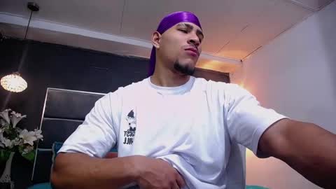 adam_fit19cm online show from September 11, 2025, 2:06 pm