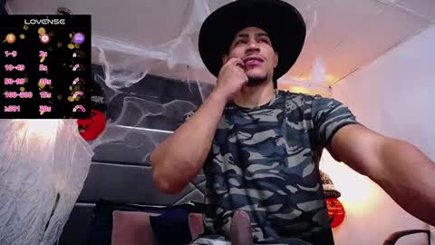 adam_fit19cm online show from October 31, 2025, 2:18 pm