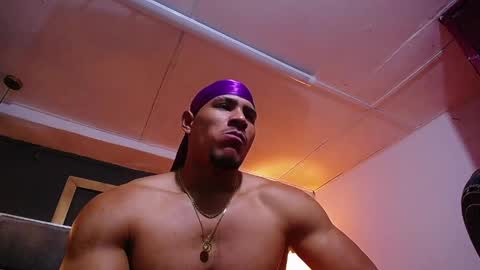 adam_fit19cm online show from May 1, 2026, 1:48 pm