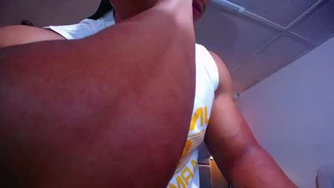 adam_fit19cm online show from July 1, 2026, 1:45 pm