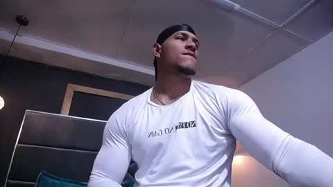 adam_fit19cm online show from July 3, 2026, 1:50 pm