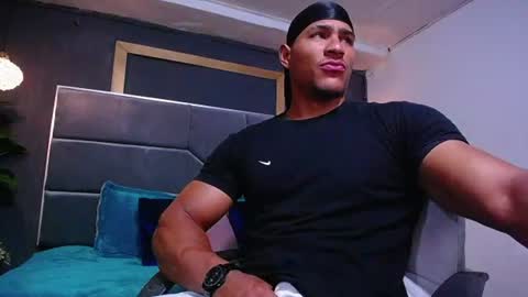 adam_fit19cm online show from July 8, 2026, 1:59 pm