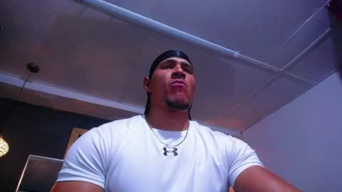 adam_fit19cm online show from July 10, 2026, 1:54 am