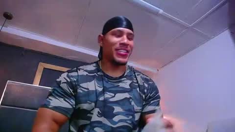 adam_fit19cm online show from July 13, 2026, 1:36 pm