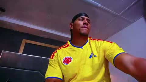 adam_fit19cm online show from July 21, 2026, 2:08 pm
