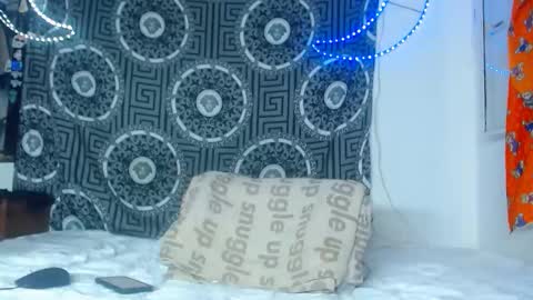 Snapshot of adam_hard_ chatting on November 21, 2025, 5:00 pm Adam online show from November 21, 2025, 5:00 pm