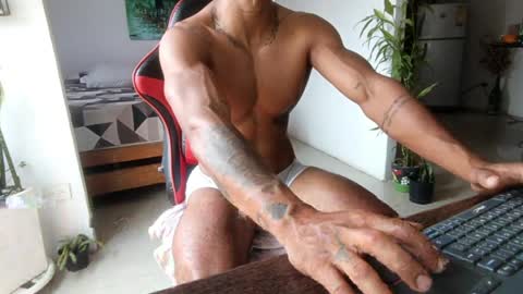Snapshot of adam_valencia chatting on May 13, 2026, 1:52 pm Adam Valencia online show from May 13, 2026, 1:52 pm