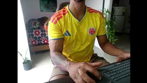 Snapshot of adam_valencia chatting on June 24, 2026, 3:11 pm Adam Valencia online show from June 24, 2026, 3:11 pm