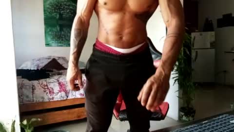 Snapshot of adam_valencia chatting on July 7, 2026, 3:38 pm Adam Valencia online show from July 7, 2026, 3:38 pm