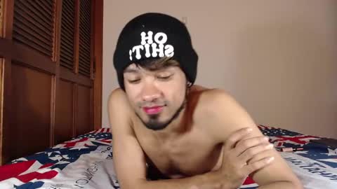 instagram  adam x256 online show from January 24, 2025, 9:15 pm