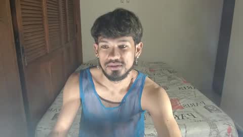 instagram  adam x256 online show from February 11, 2025, 1:10 am