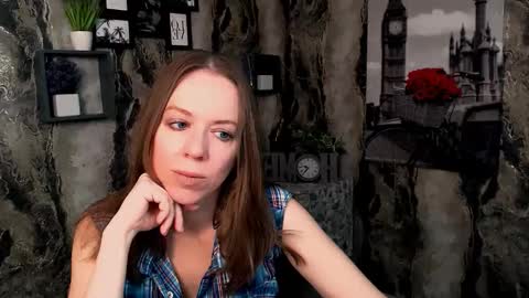 adamais_ online show from December 22, 2025, 5:59 am